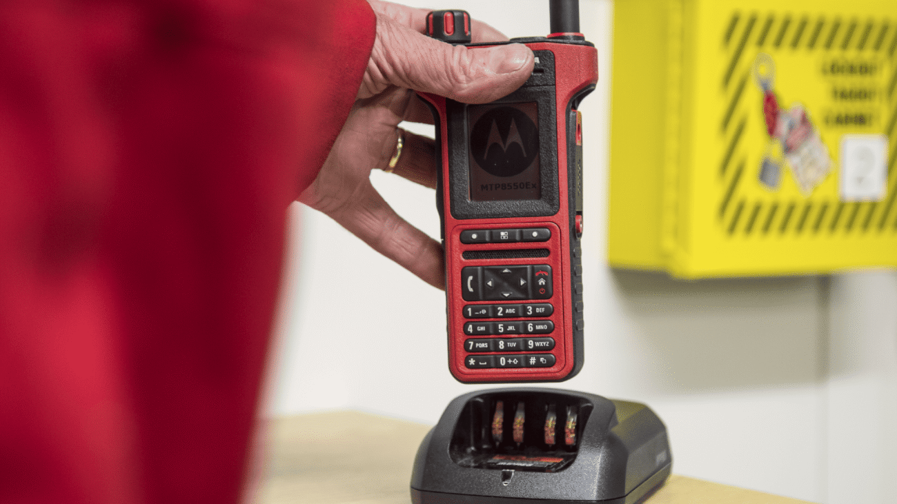 Mantenimiento de radios de comunicación